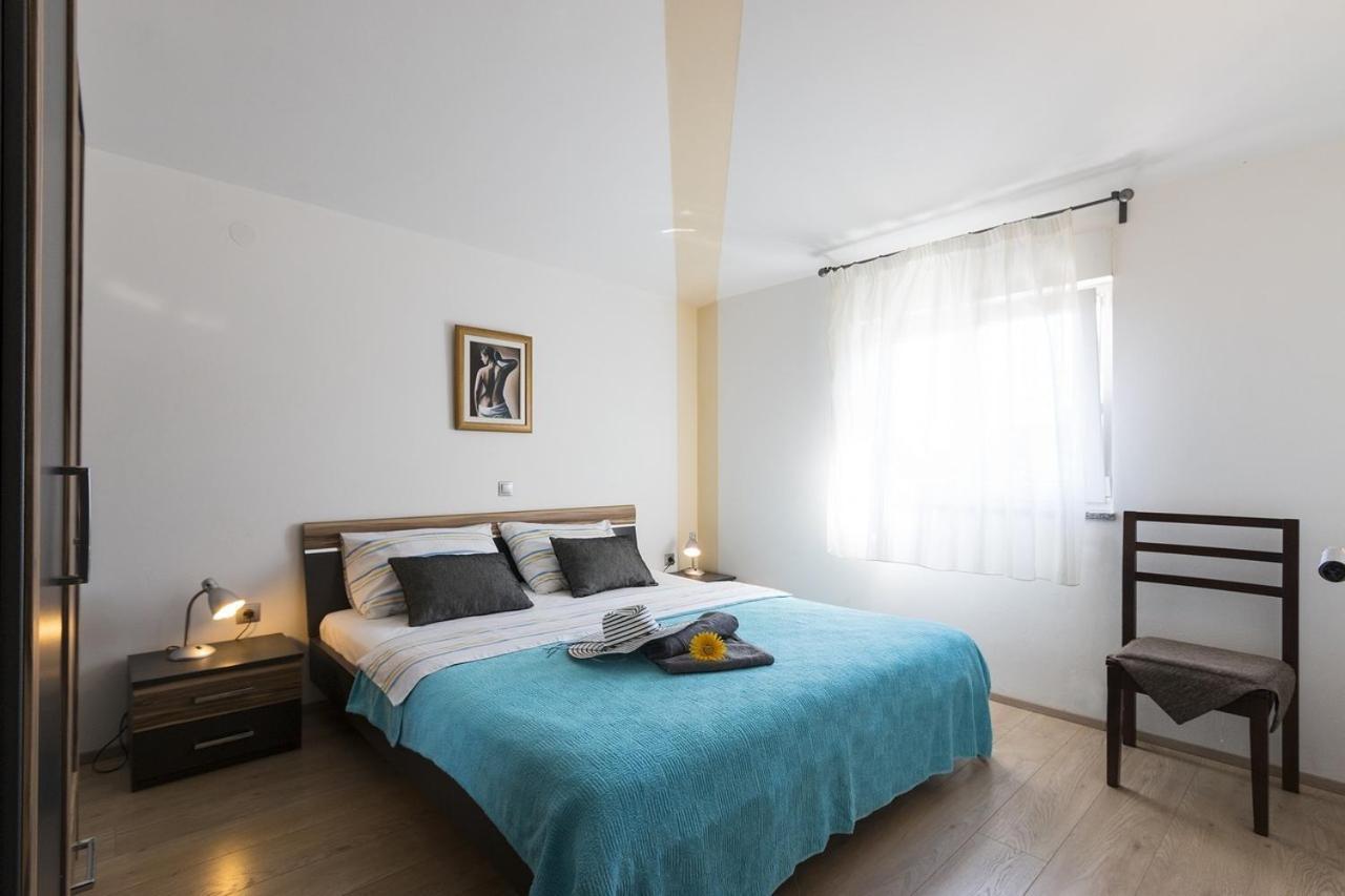 Apartment Carmen Pola Esterno foto